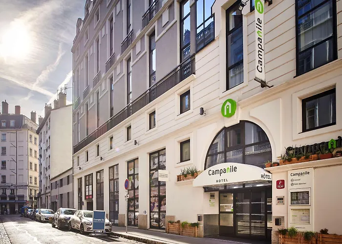 Campanile Lyon Centre - Berges Du Rhone Hotel